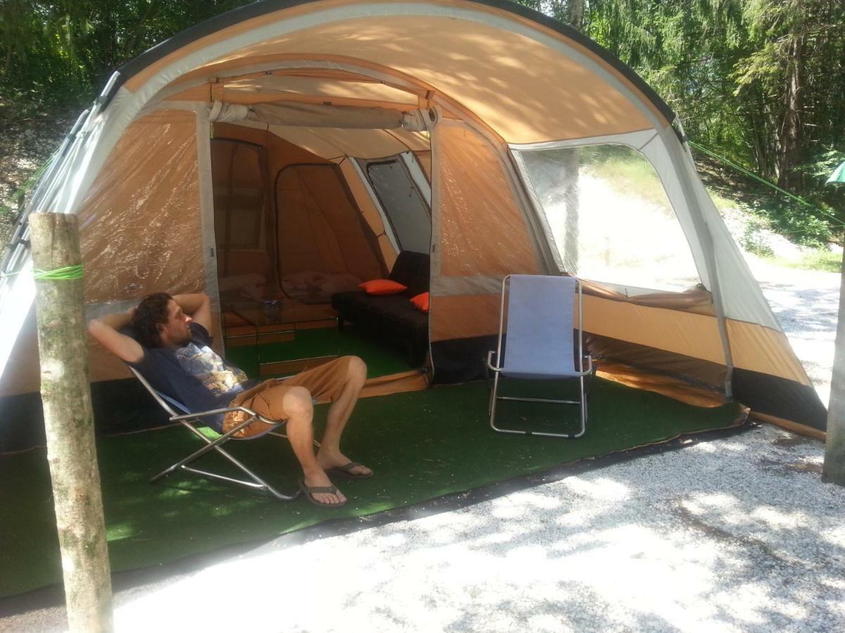 ホテルCamping Vodenca ボヴェツ エクステリア 写真