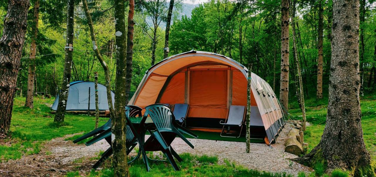 ホテルCamping Vodenca ボヴェツ エクステリア 写真